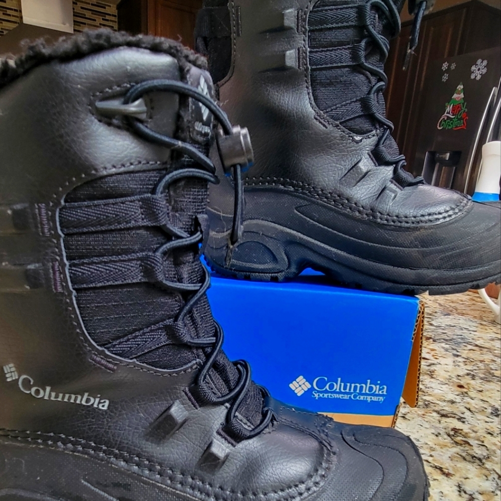 Columbia Youth Bugaboot Celsius size 3